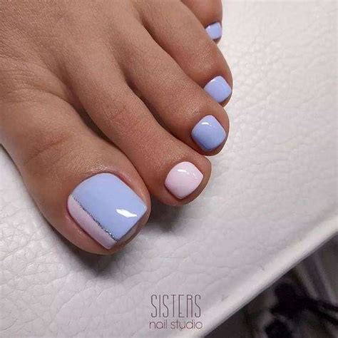 8 Fall 2024 Pedicure Trends To Paint On Your Toes